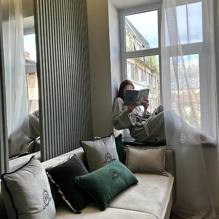 Family Boutique 3 * Lvov