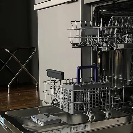 Family Boutique 3 Apartment *
