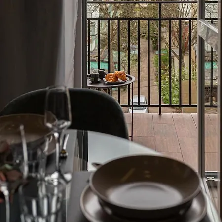 Family Boutique 3 Apartment *