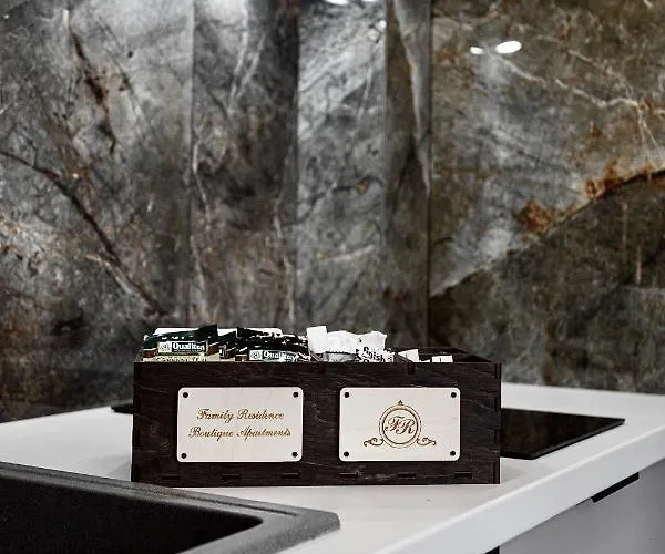 Apartment Family Boutique 3 *