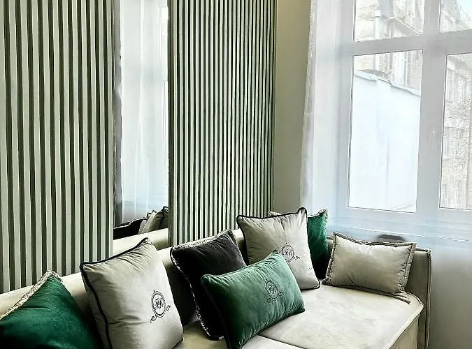 Family Boutique 3 * Lviv