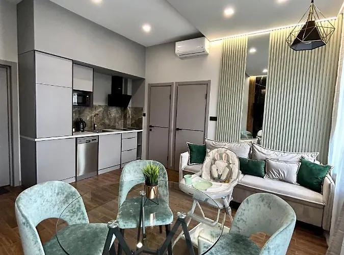 Family Boutique 3 Leópolis